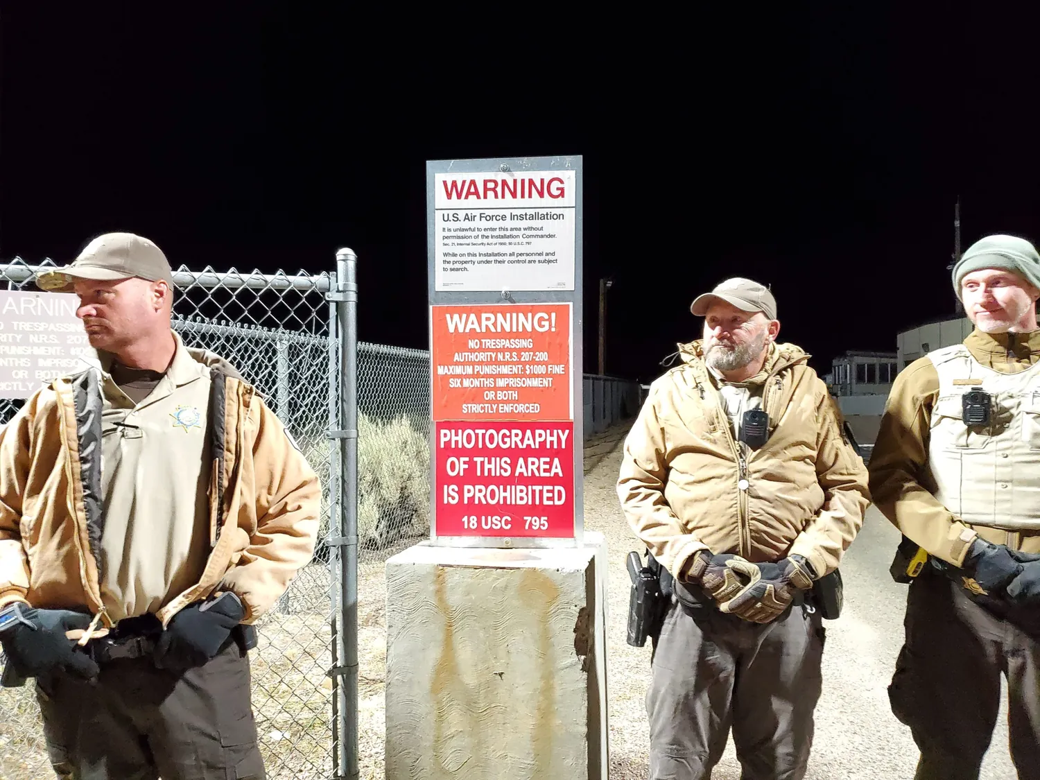 Lincoln county deputies at area 51 back gate